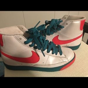 Nike shoes